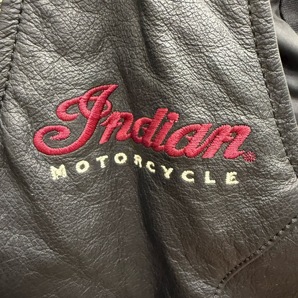 Black Indian Motorcycle Leather Vest - Picture 2 of 8